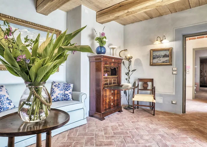 Antica San Pietro Casa di campagna Govone